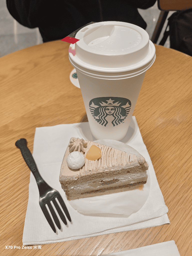 【新莊美食】壽星優惠吃起來，忠青商行新莊宏匯店、大師兄、星巴客