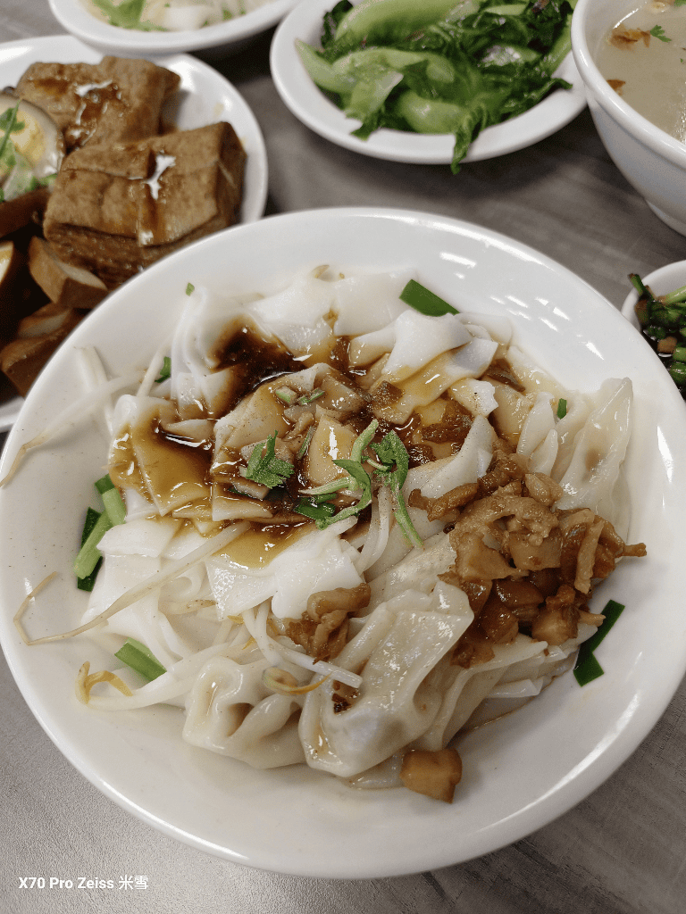 【新莊美食】宥桐客家麵食，新餐廳開箱