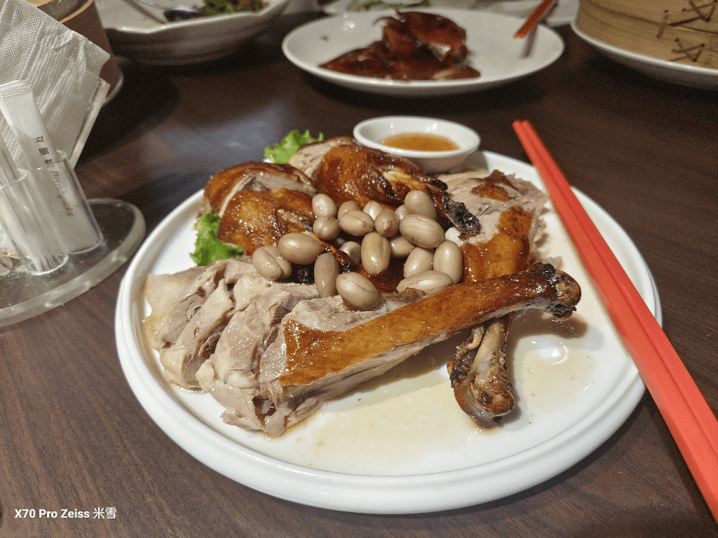 【台北美食】水粵香，隱身在校園裡的美味烤鴨餐廳❤️