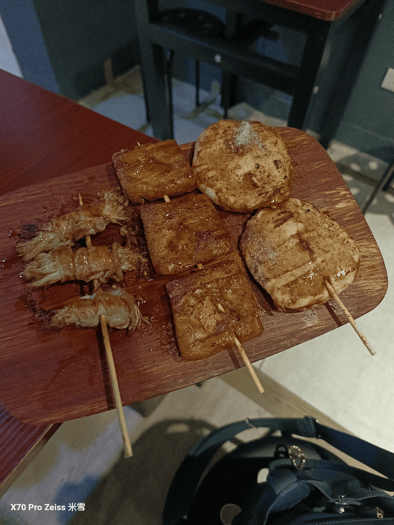 【新莊美食】匠心串燒 & 古早味豆花
