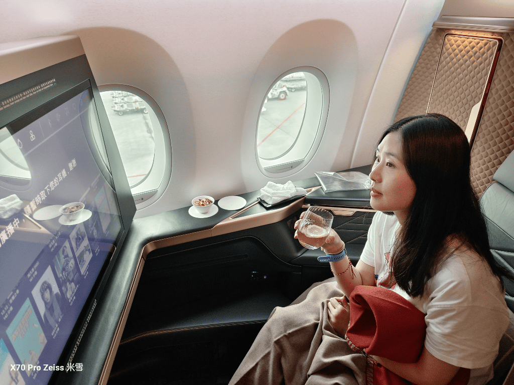 【星宇航空飛機餐】星宇頭等艙聯名胡同&今半美食開箱11311 - 第34張圖 【星宇航空飛機餐】星宇頭等艙聯名胡同&今半美食開箱11311