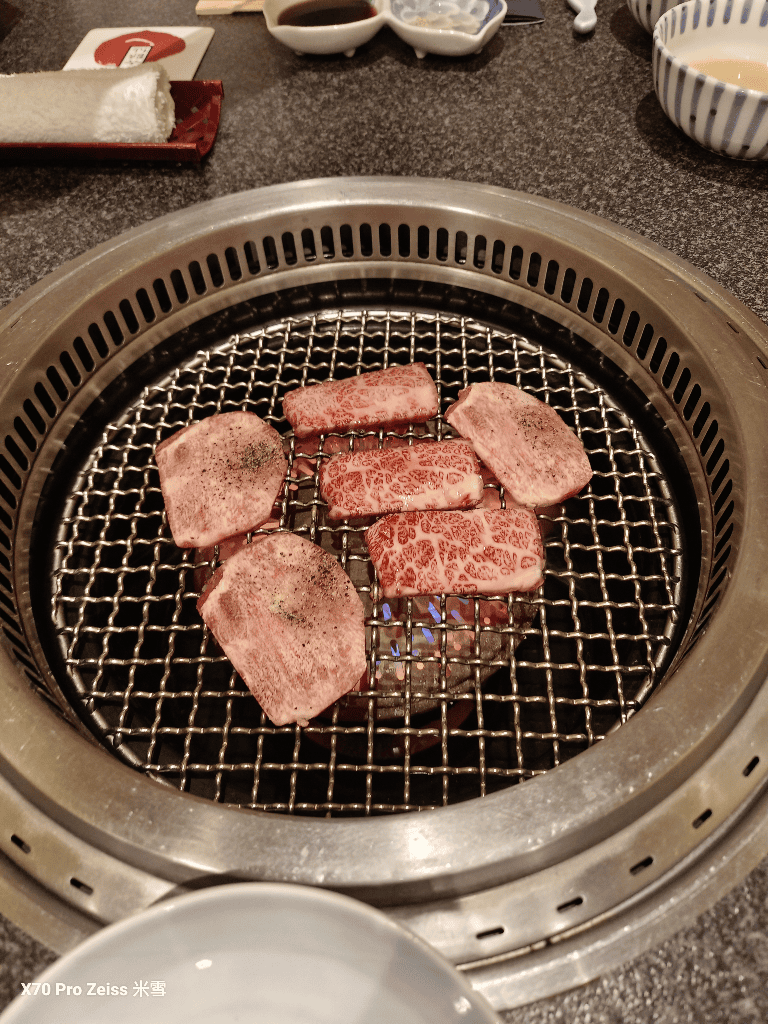 【日本東京新宿美食】六歌仙新宿西口2號店,和牛、龍蝦和松葉蟹腳吃到飽❤️ - 第16張圖 【日本東京新宿美食】六歌仙新宿西口2號店,和牛、龍蝦和松葉蟹腳吃到飽❤️