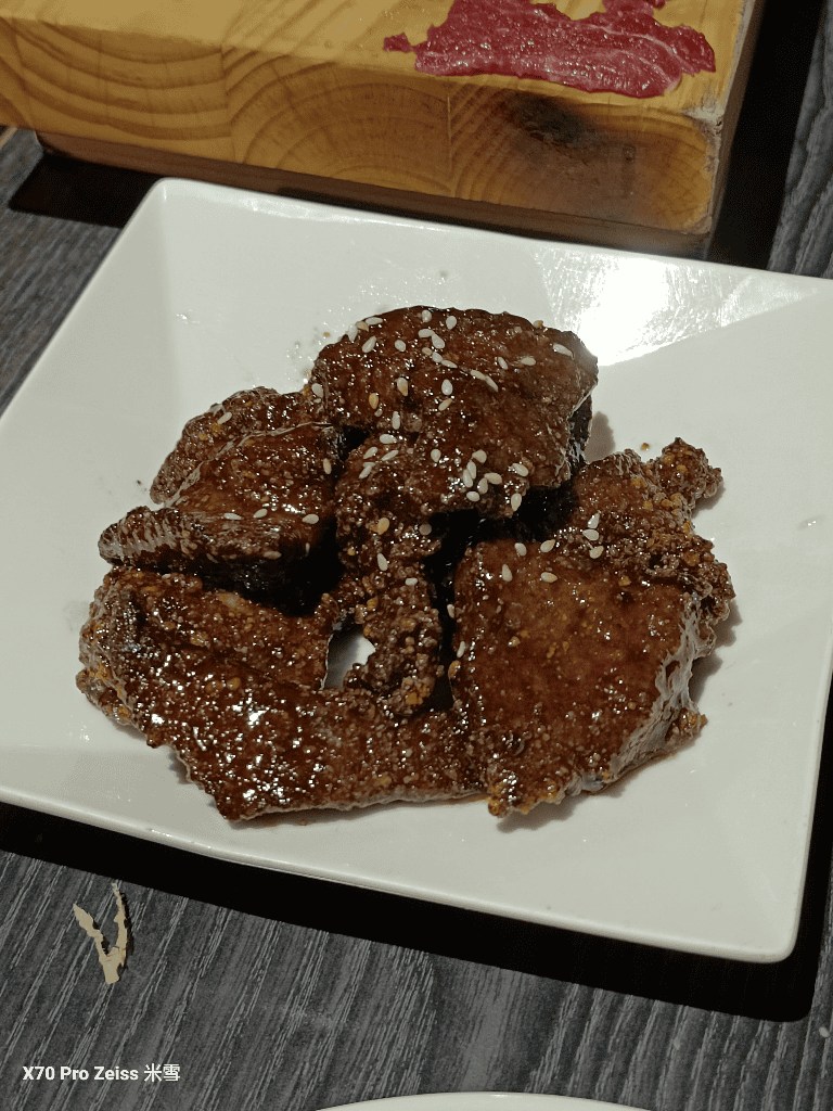 【新莊美食】饗牛二館火鍋鮮牛肉專賣店,壽星月折$200,愛吃牛肉不能錯過的溫體牛專賣店! - 第10張圖 【新莊美食】饗牛二館火鍋鮮牛肉專賣店,壽星月折$200,愛吃牛肉不能錯過的溫體牛專賣店!