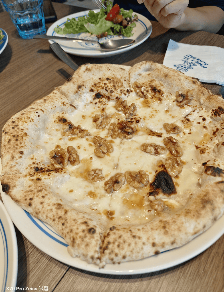 【新莊美食】Gino Pizza Napoletana,冠軍Pizza買一送一再訪! - 第6張圖 【新莊美食】Gino Pizza Napoletana,冠軍Pizza買一送一再訪!