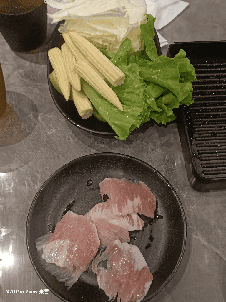 【桃園吃到飽】小蒙牛林口店再訪，壽星優惠一人免費❤️