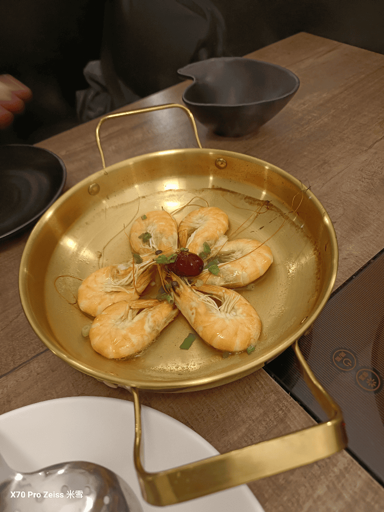 【蘆洲美食】發辣鴛鴦麻辣火鍋 ,和牛吃到飽還有四人同行一人免費有 - 第23張圖 【蘆洲美食】發辣鴛鴦麻辣火鍋 ,和牛吃到飽還有四人同行一人免費有