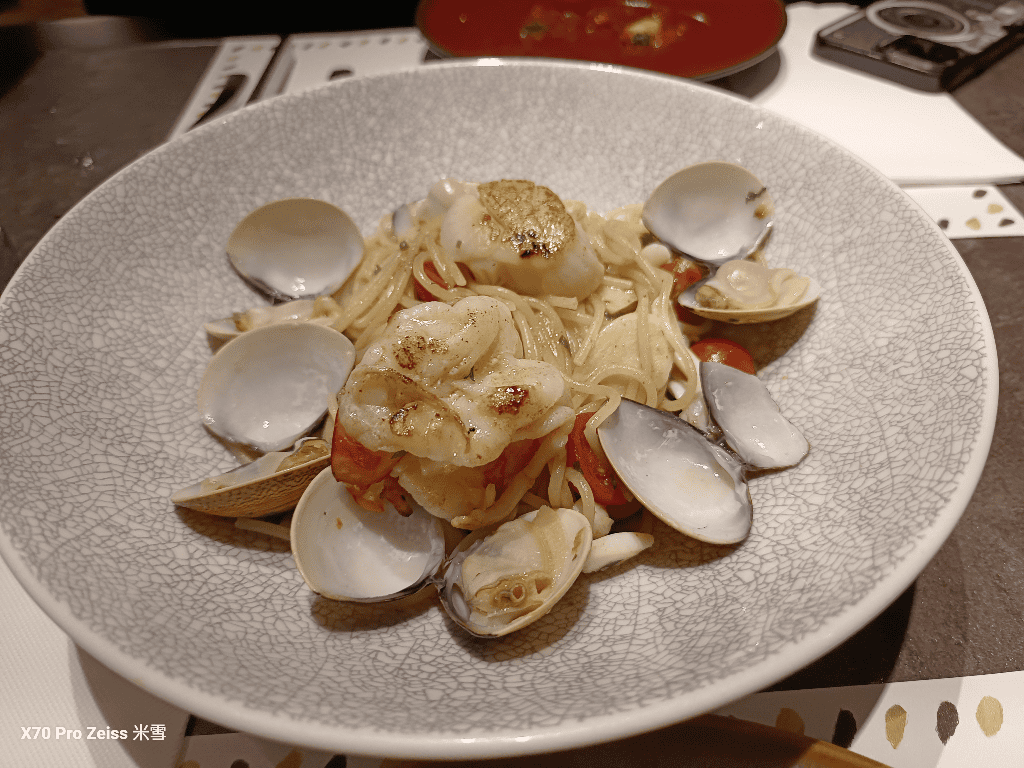 【台北美食】台北喜來登大飯店比薩屋PizzaPub，比薩大師 Mr. Peppe客座開箱🍕