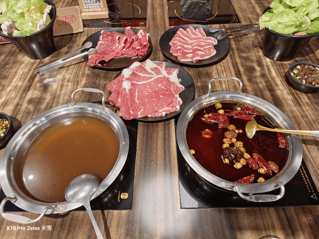 【桃園吃到飽】孫太太嚴選超市火鍋中壢,肉品和海鮮都不錯的平價吃到飽😸 - 第7張圖 【桃園吃到飽】孫太太嚴選超市火鍋中壢,肉品和海鮮都不錯的平價吃到飽😸