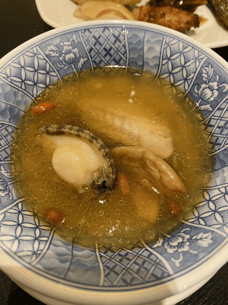 【台北吃到飽】探索廚房假日午餐33訪，世界級披薩大師Mr. Peppe 客座義大利饗宴🍕
