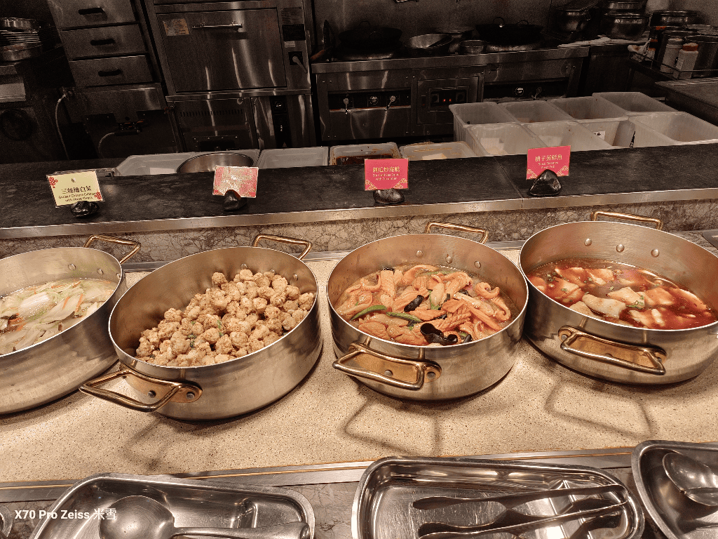 【宜蘭美食】礁溪長榮鳳凰酒店 ,桂冠自助餐廳晚餐開箱🍻 - 第10張圖 【宜蘭美食】礁溪長榮鳳凰酒店 ,桂冠自助餐廳晚餐開箱🍻