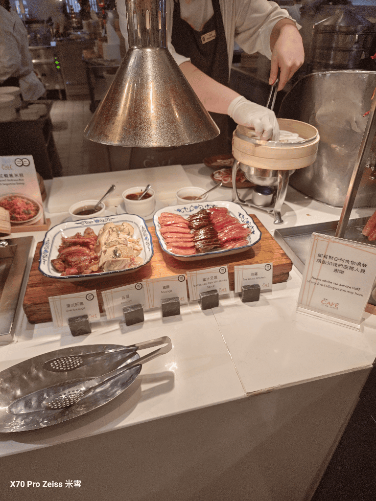 【台北吃到飽】香格里拉遠企CAFE14訪，海陸雙響盛宴開箱💞