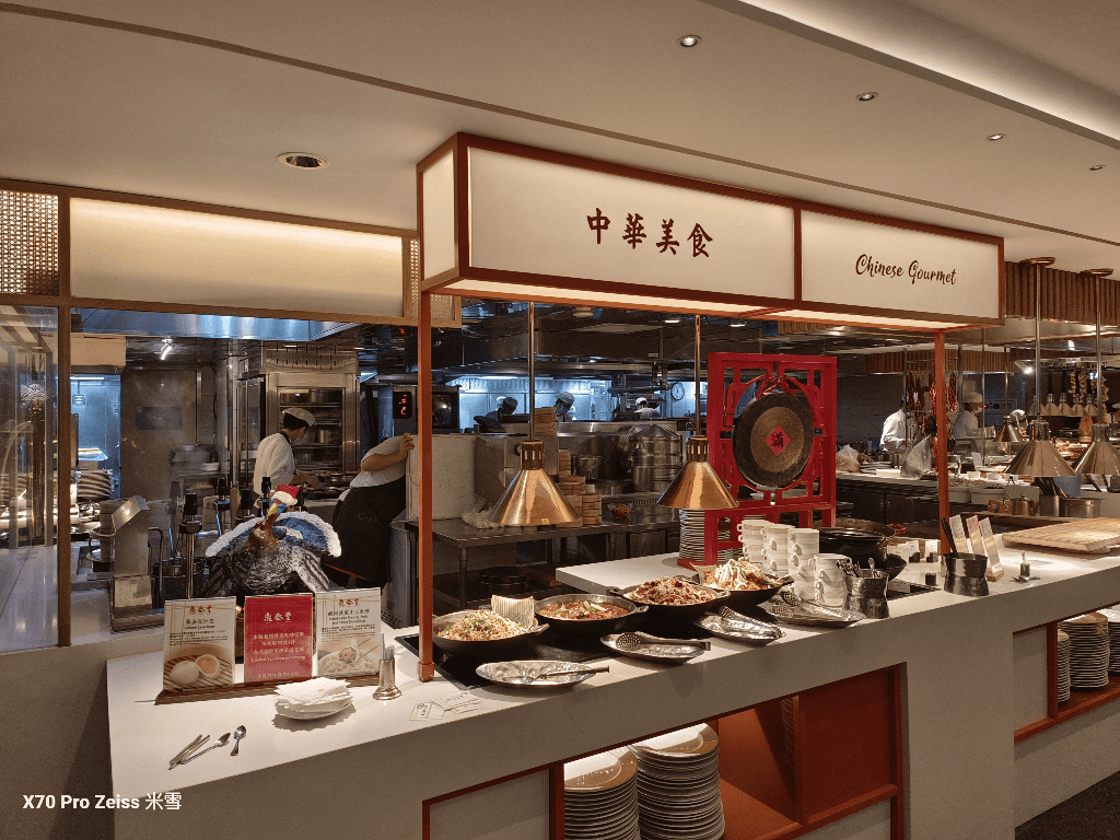 【台北吃到飽】香格里拉遠企CAFE14訪，海陸雙響盛宴開箱💞