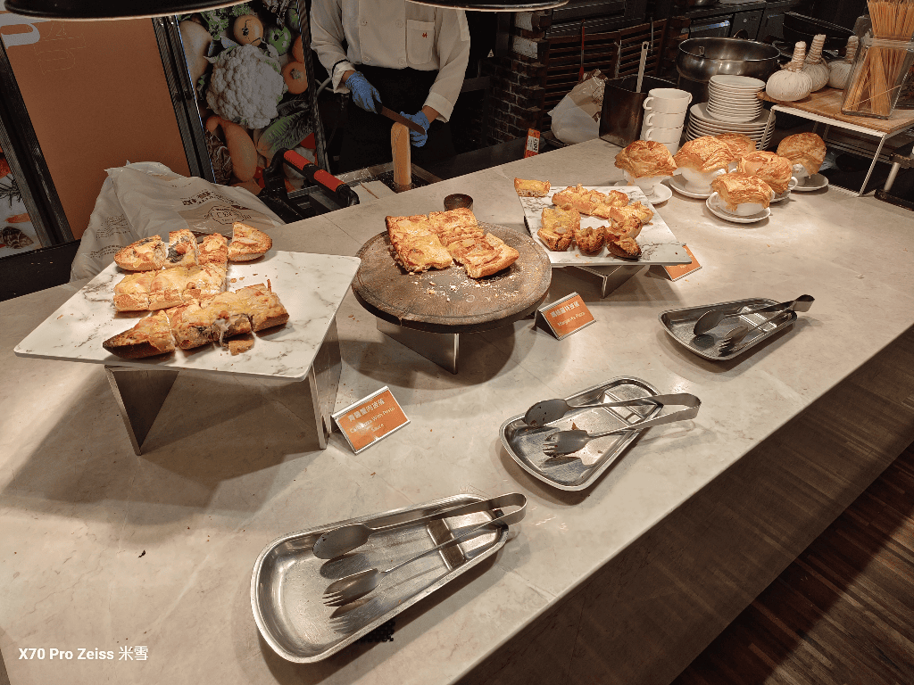 【台北吃到飽】台北凱達大飯店 ，百宴自助餐廳首訪🍻