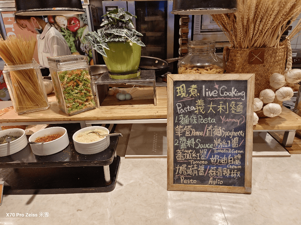 【台北吃到飽】台北凱達大飯店 ，百宴自助餐廳首訪🍻
