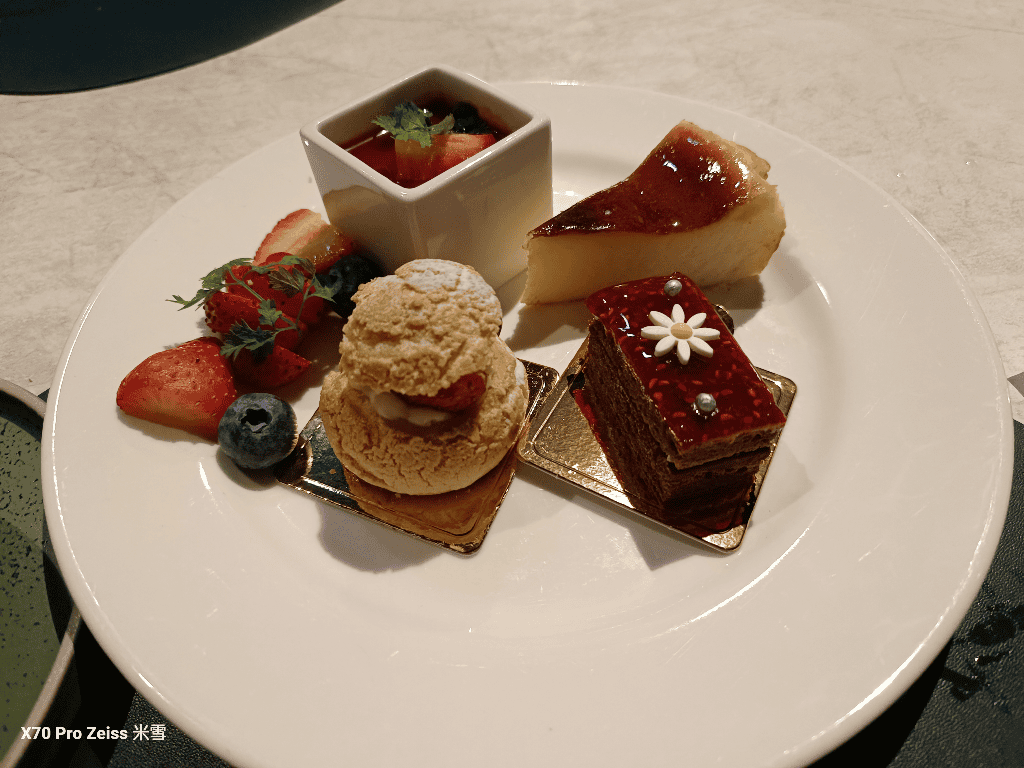 【台北吃到飽】台北美麗信青庭餐廳GardenTerrace ，牛排館自助吧3訪