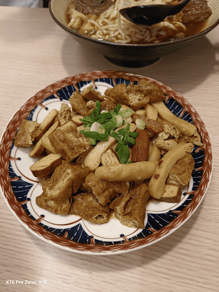 【新莊美食】埔里潘師傅牛肉麵，宅配起家的美味牛肉麵❤️