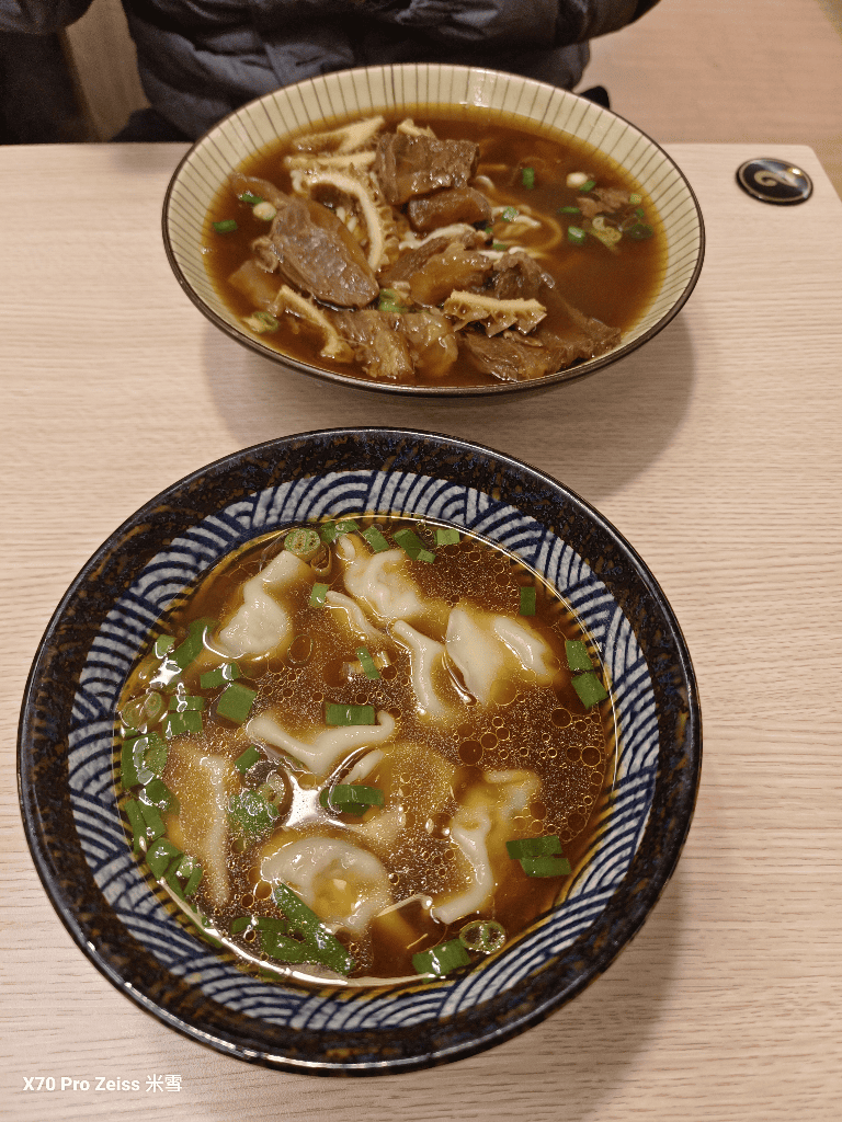 【新莊美食】埔里潘師傅牛肉麵，宅配起家的美味牛肉麵❤️