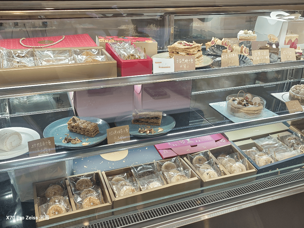【台北美食】春韭晴光店，開箱全民乾爹黃仁勳的愛店😆
