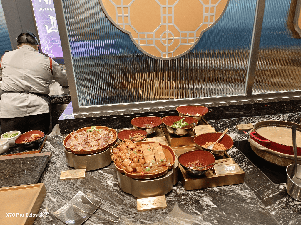 【新莊吃到飽】饗饗INPARADISE宏匯新莊店平日晚餐16訪，美食暢吃❤️