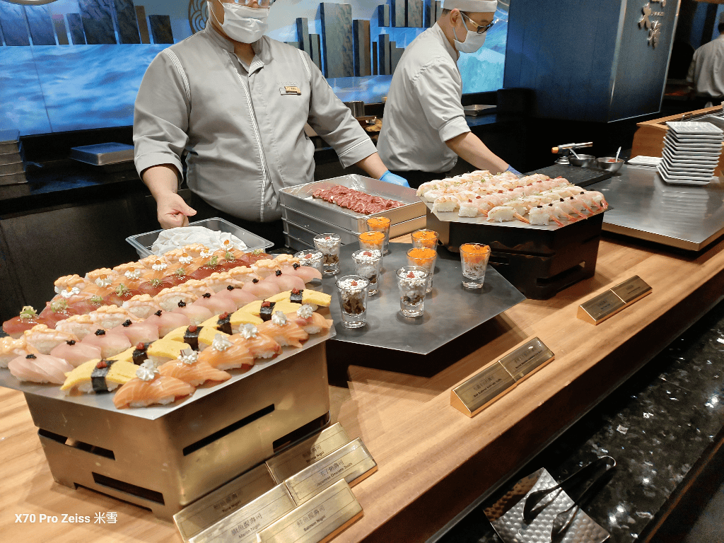 【新莊吃到飽】饗饗INPARADISE宏匯新莊店平日晚餐16訪，美食暢吃❤️
