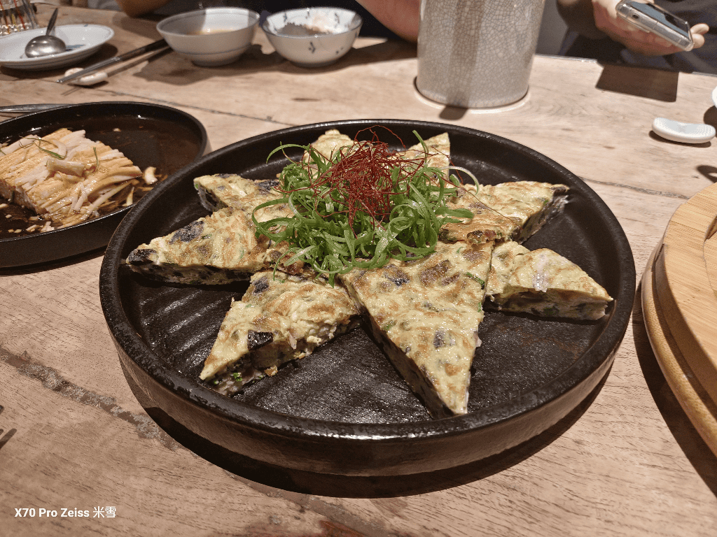 【台北美食】春韭晴光店，開箱全民乾爹黃仁勳的愛店😆