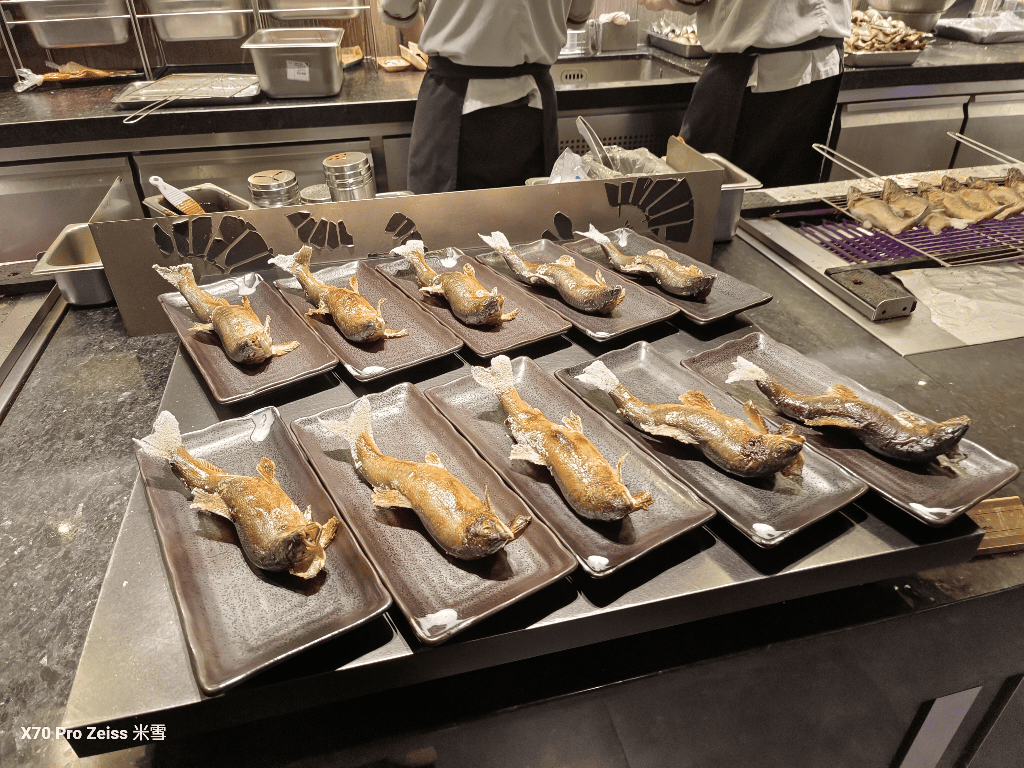 【新莊吃到飽】饗饗INPARADISE宏匯新莊店平日晚餐16訪，美食暢吃❤️