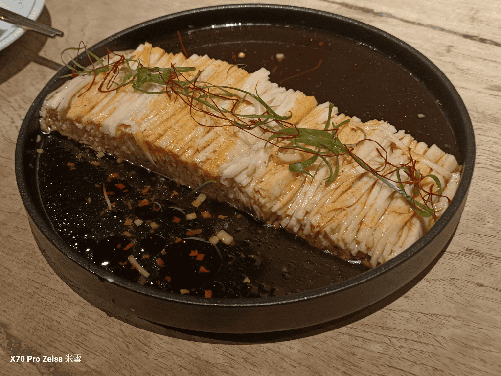 【台北美食】春韭晴光店，開箱全民乾爹黃仁勳的愛店😆