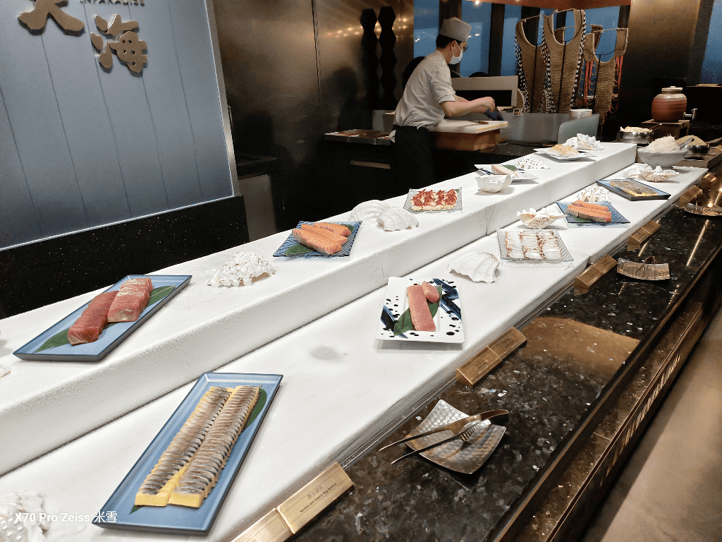 【新莊吃到飽】饗饗INPARADISE宏匯新莊店平日晚餐16訪，美食暢吃❤️