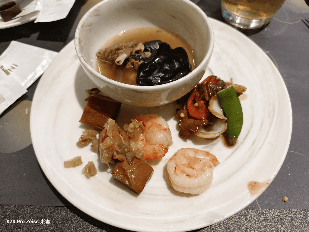 【新莊吃到飽】饗饗INPARADISE宏匯新莊店平日晚餐16訪，美食暢吃❤️