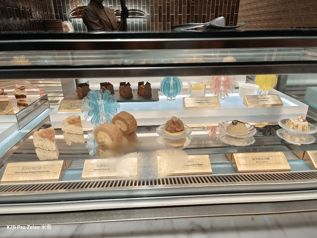 【新莊吃到飽】饗饗INPARADISE宏匯新莊店平日晚餐16訪，美食暢吃❤️