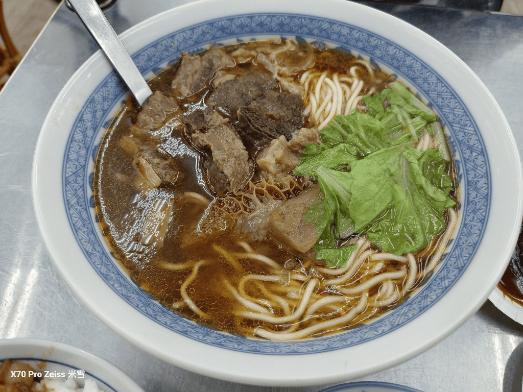 【新莊美食】老莊原汁牛肉麵,內用豆漿紅茶自由哦! - 第7張圖 【新莊美食】老莊原汁牛肉麵,內用豆漿紅茶自由哦!
