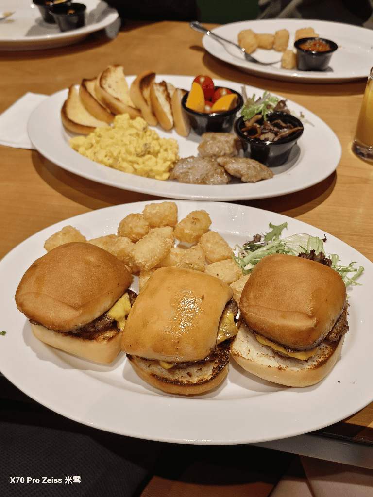 【台北住宿早餐】大安伊普索凱悅尚選酒店 ，早餐開箱☕