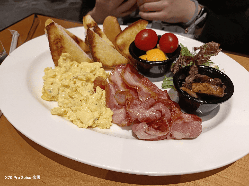 【台北住宿早餐】大安伊普索凱悅尚選酒店 ，早餐開箱☕