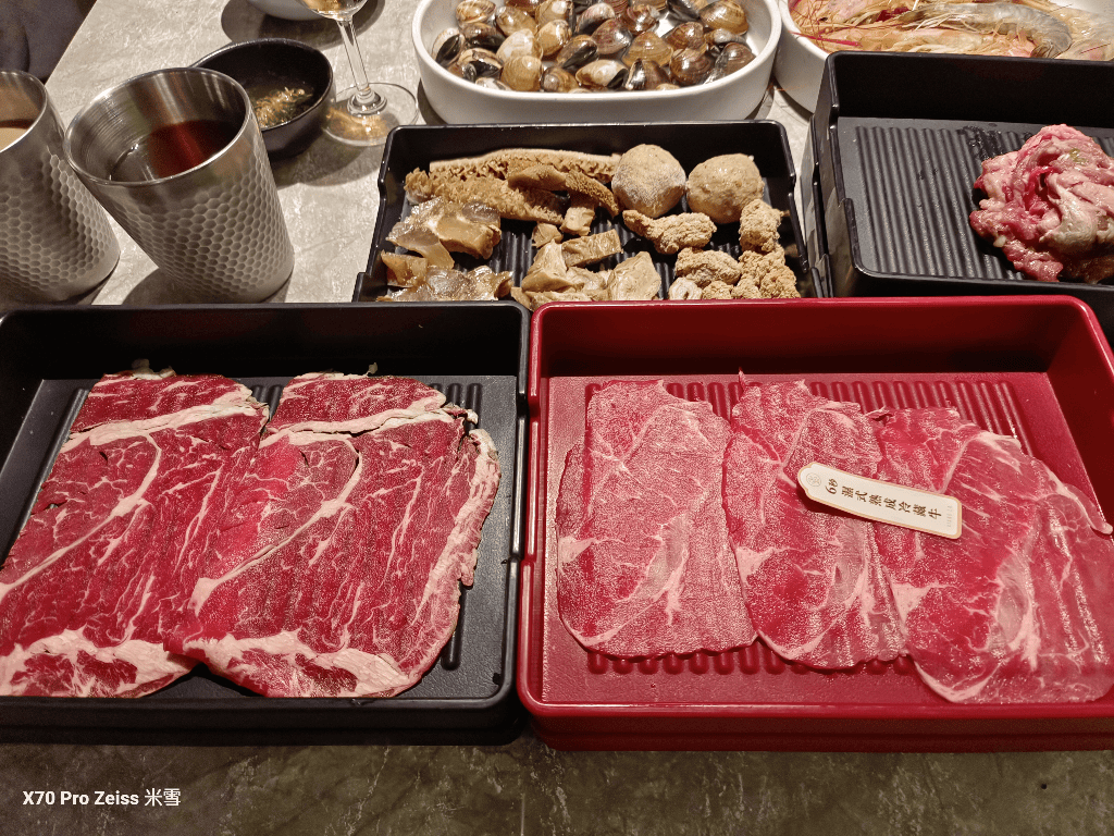 【台北吃到飽】嚮辣和牛麻辣鍋松江店開箱