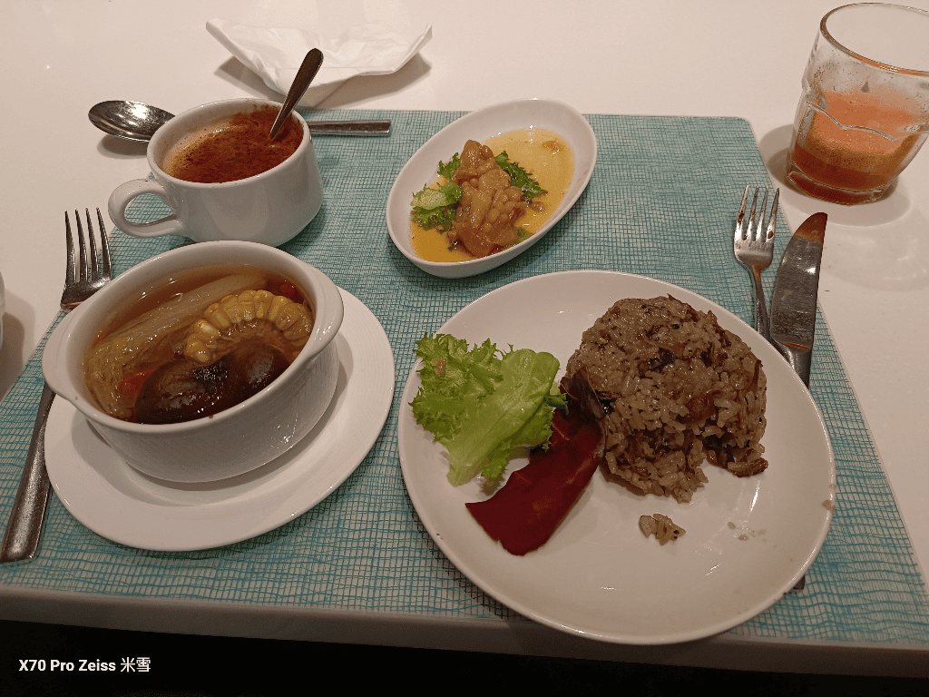 【台北吃到飽】美福彩匯午餐40訪，金卡買一送一❤️