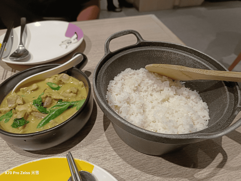 【新莊美食】饗泰多泰式風格餐廳新北新莊宏匯店再訪