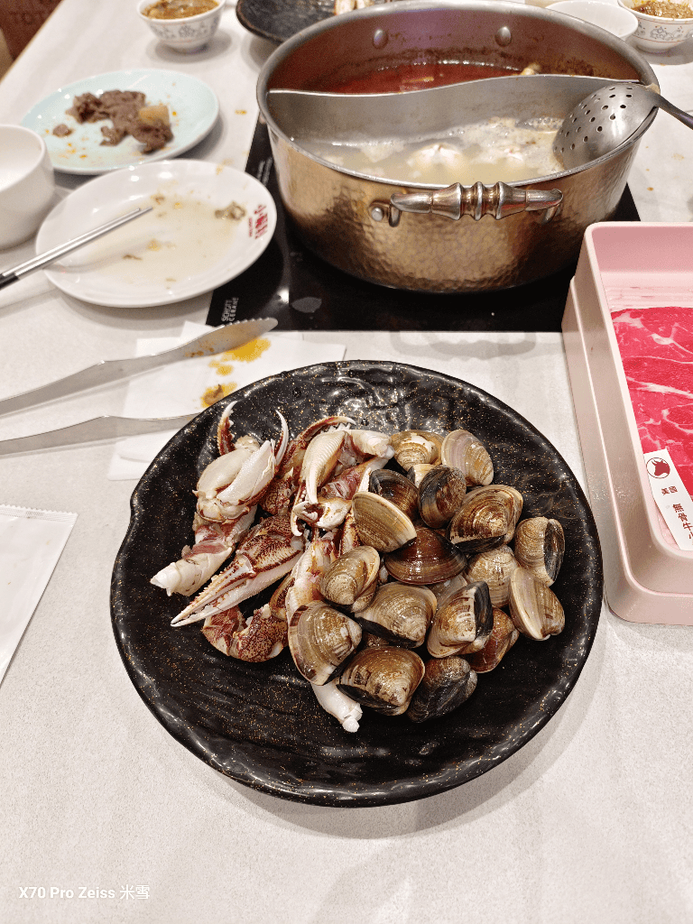 【新北吃到飽】小福利火鍋會所中和店，食材棒棒環境也好的麻辣鍋吃到飽❤️