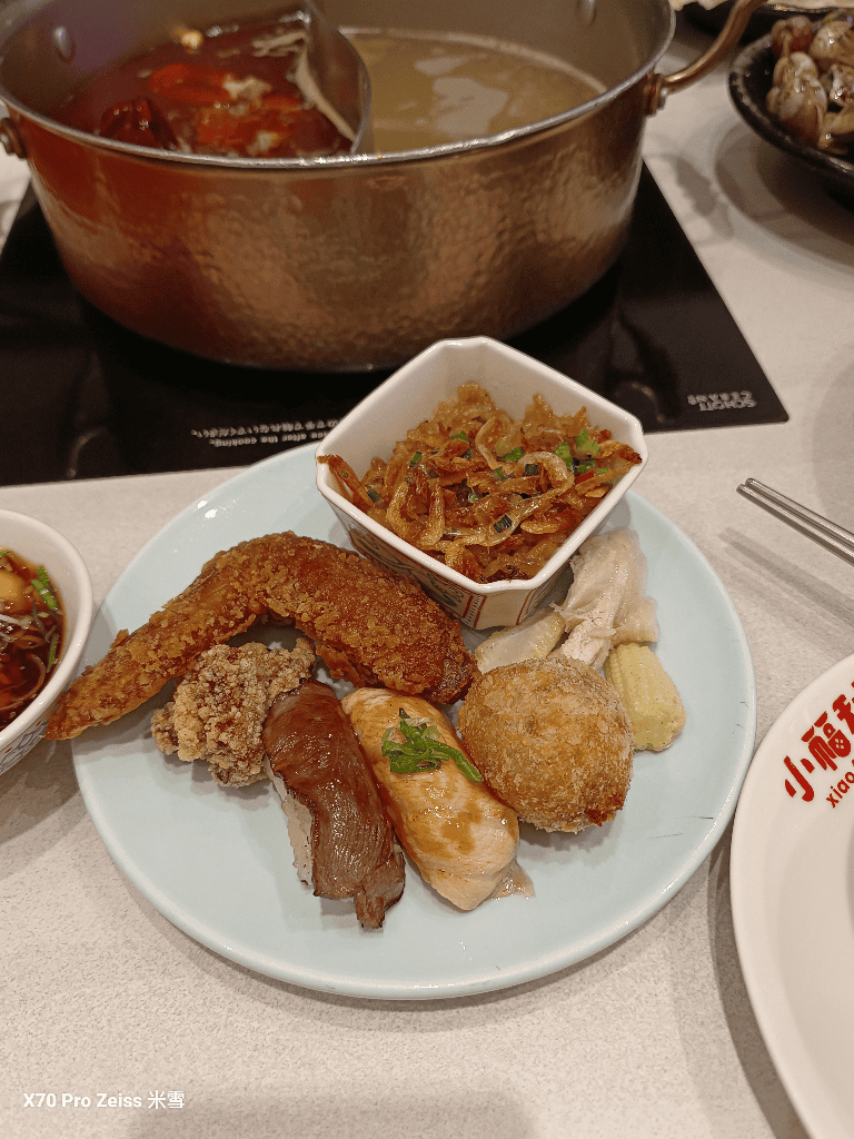【新北吃到飽】小福利火鍋會所中和店，食材棒棒環境也好的麻辣鍋吃到飽❤️