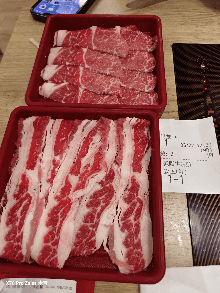 【新莊美食】涮乃葉新莊思源店，平日午餐不限時暢吃5H