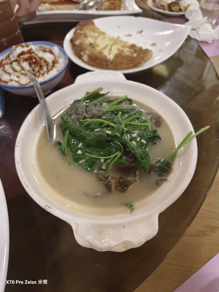 【台北美食】磚窯古早味懷舊餐廳敦南店，跟上黃仁勳美食地圖🥰