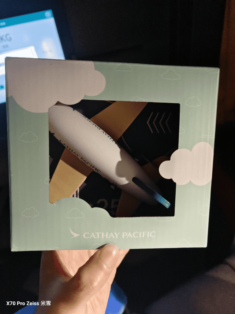 【紐約回來頭等飛機餐】國泰頭等艙777-300ER開箱🥂