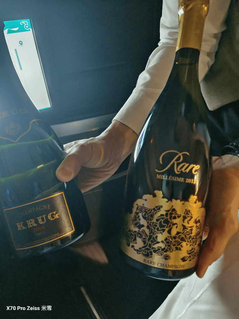 【紐約回來頭等飛機餐】國泰頭等艙777-300ER開箱🥂