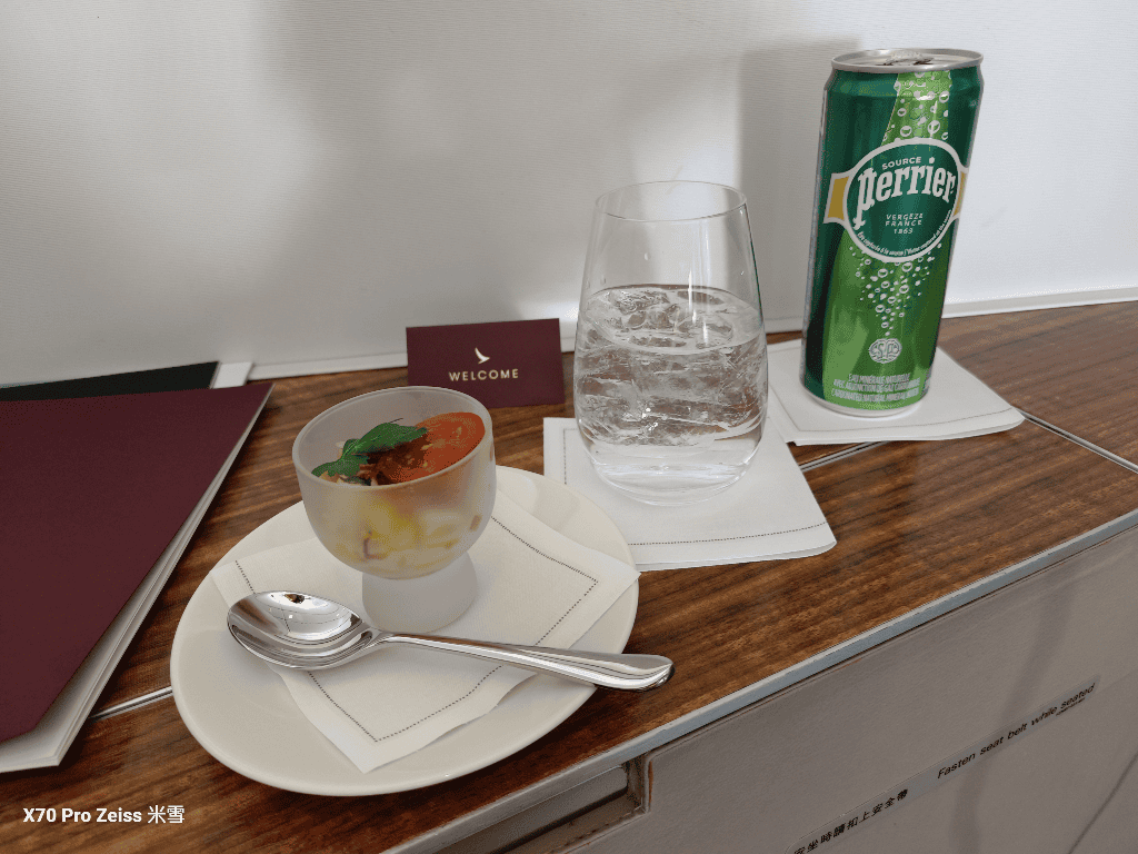 【紐約回來頭等飛機餐】國泰頭等艙777-300ER開箱🥂