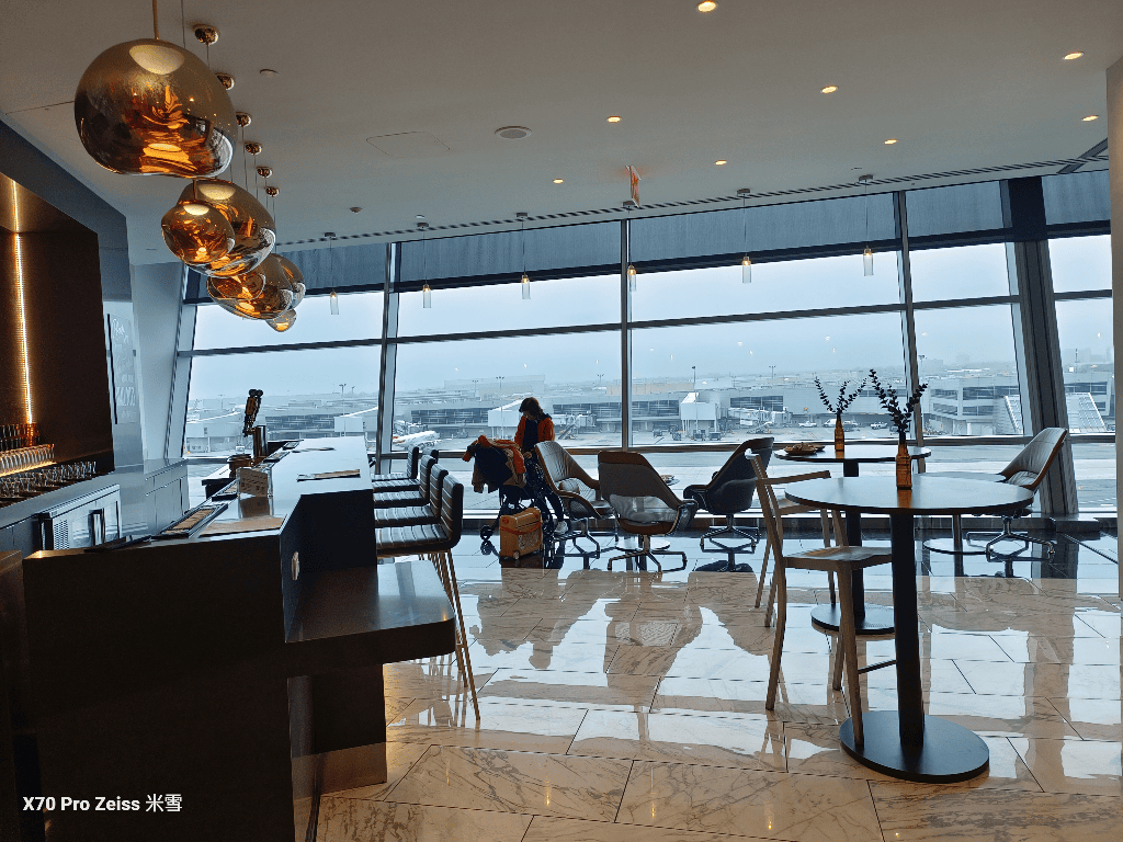【美國紐約】JFK國際機場頭等貴賓室，SOHO LOUNGE開箱🥂
