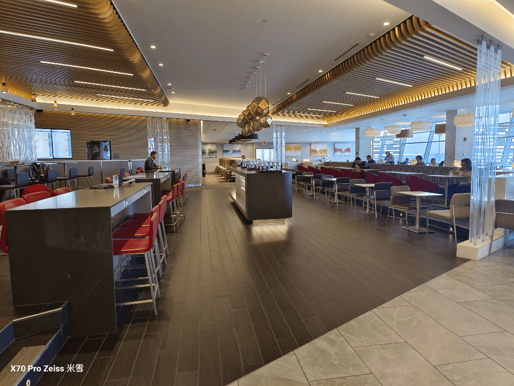 【美國紐約】JFK國際機場頭等貴賓室，SOHO LOUNGE開箱🥂