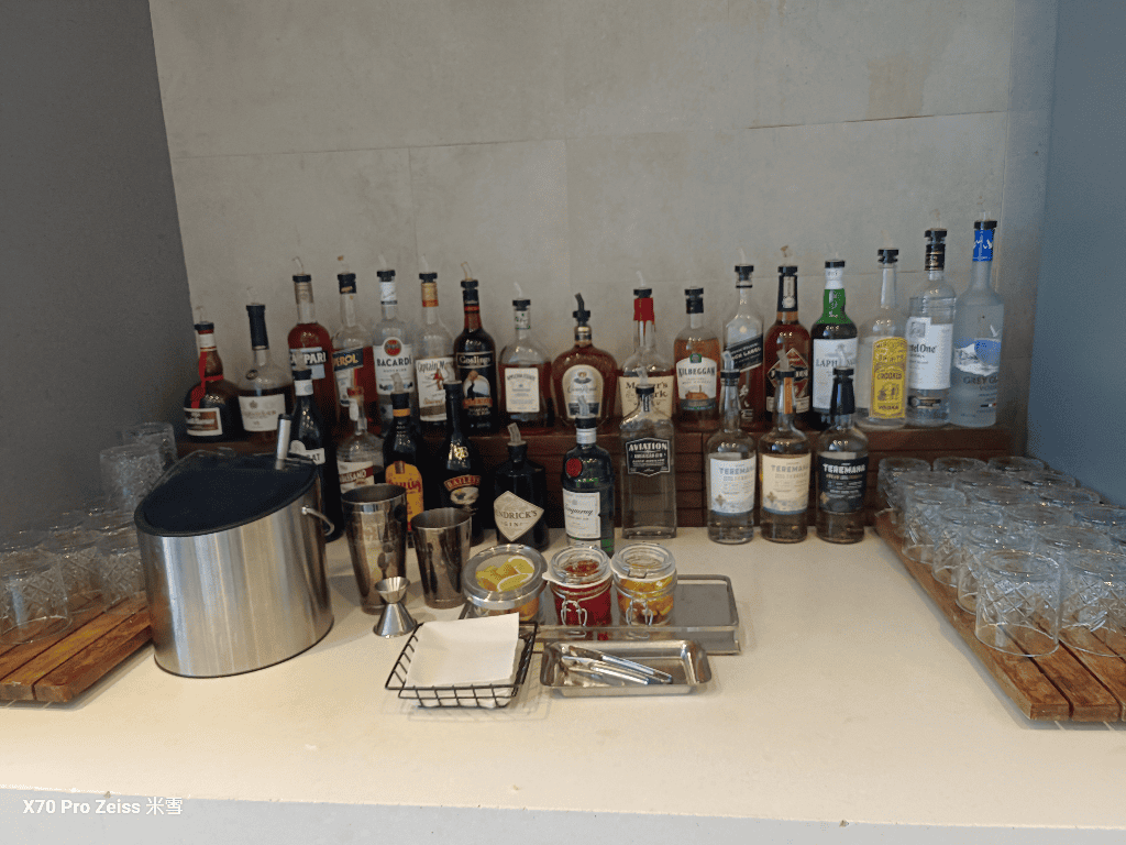 【美國紐約】JFK國際機場頭等貴賓室，SOHO LOUNGE開箱🥂