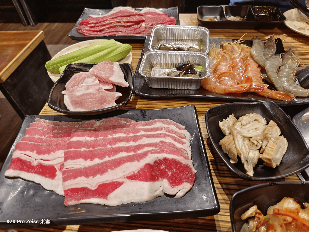 【新莊美食】戰醬燒烤新莊店，不用900暢吃生蠔和天使紅蝦❤️