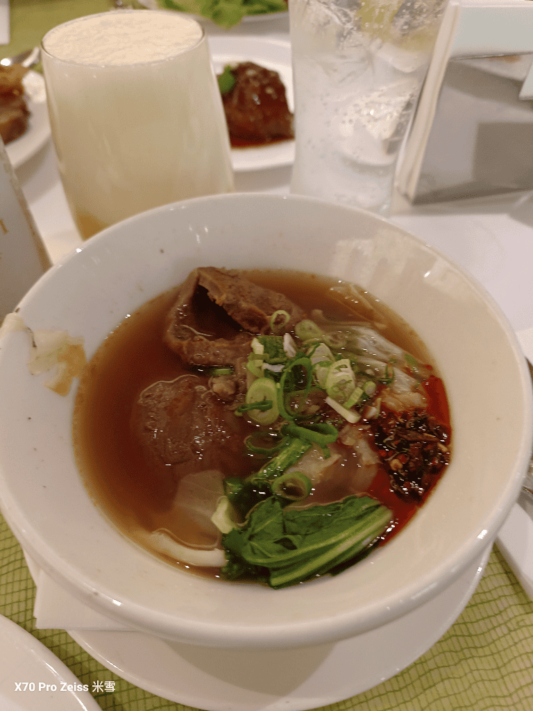 【台北吃到飽】台北美福大飯店彩匯午餐43訪，金卡買一送一❤️