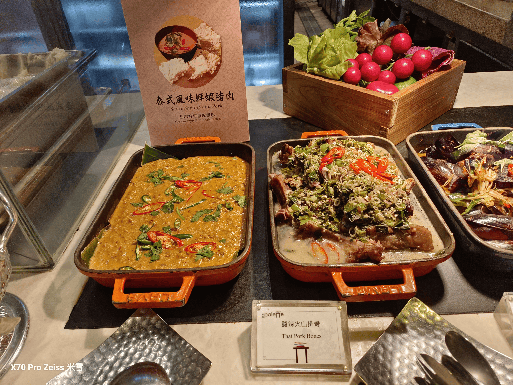 【台北吃到飽】台北美福大飯店彩匯午餐43訪，金卡買一送一❤️
