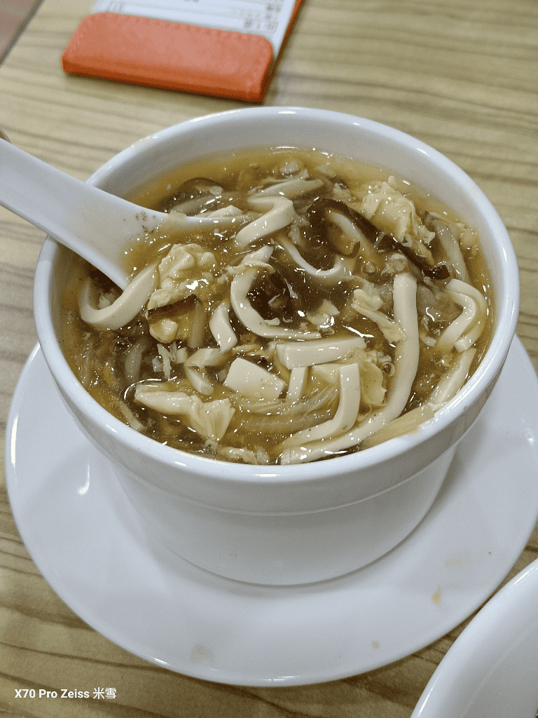 【新莊美食】四木欣福新莊店，前鼎泰豐師傅開的美味餐館